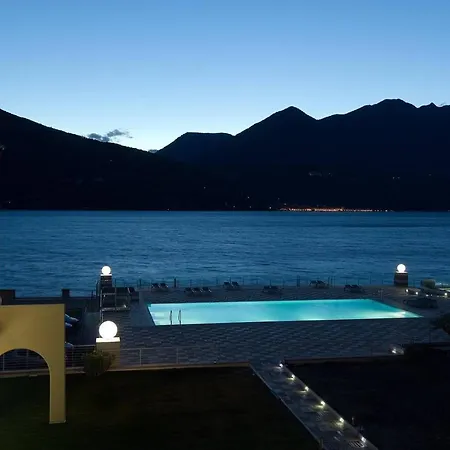 With Pool, Jacuzzi, Walk To Restaurants 公寓